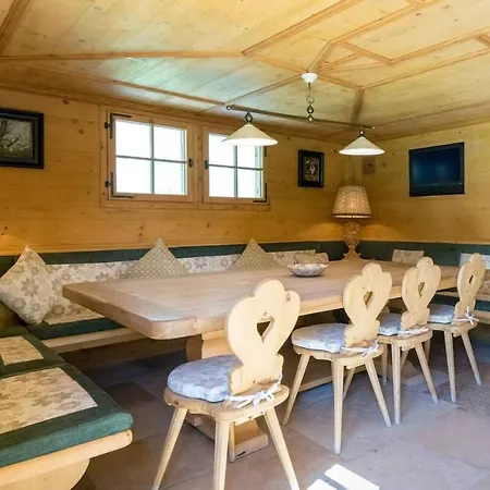 Semesterbostad Gstaad - Great Luxurious